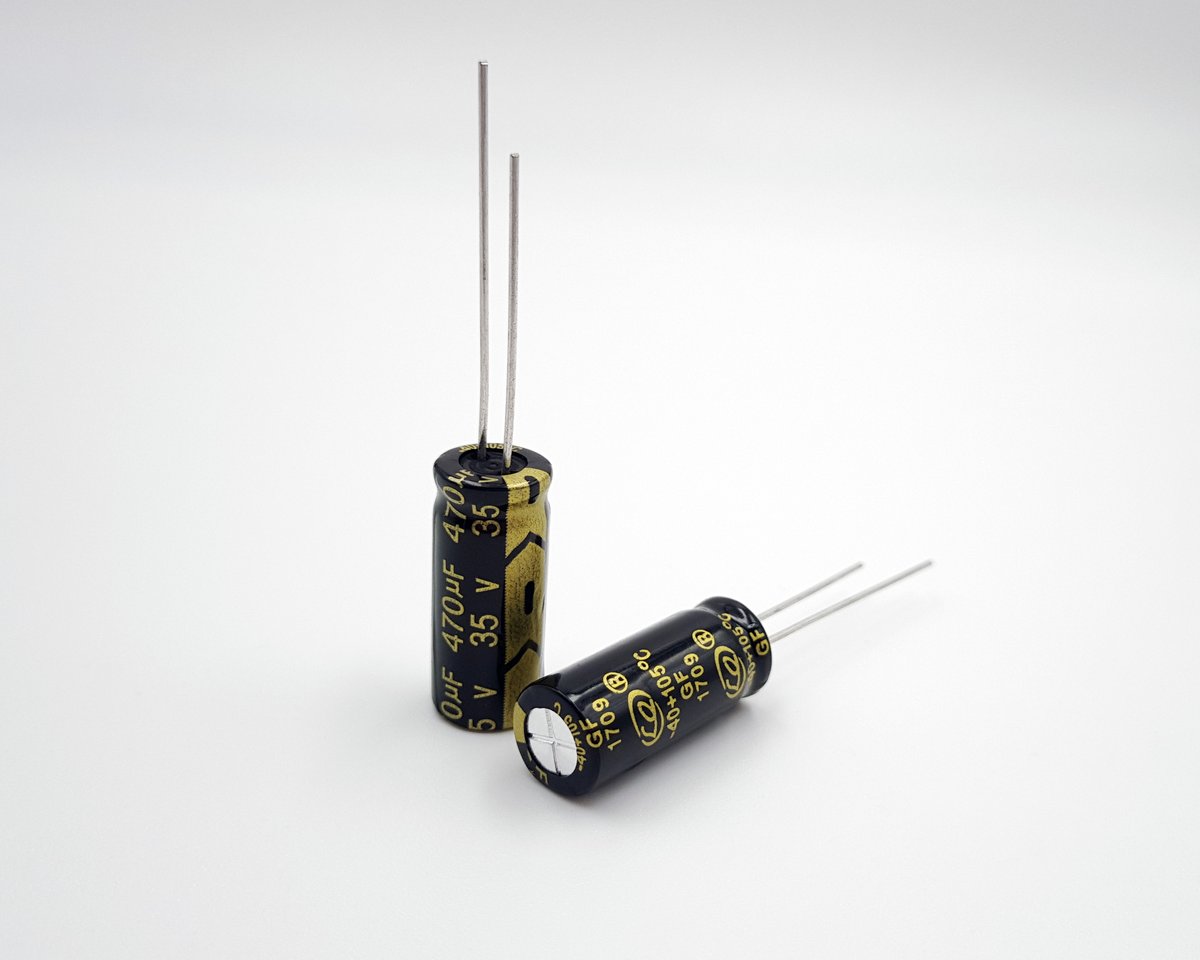 Super long life electrolytic capacitor 470uF 35V